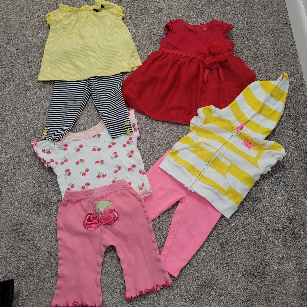 ✔SOLD✔Baby girl outfits lot - Picture 1 of 6